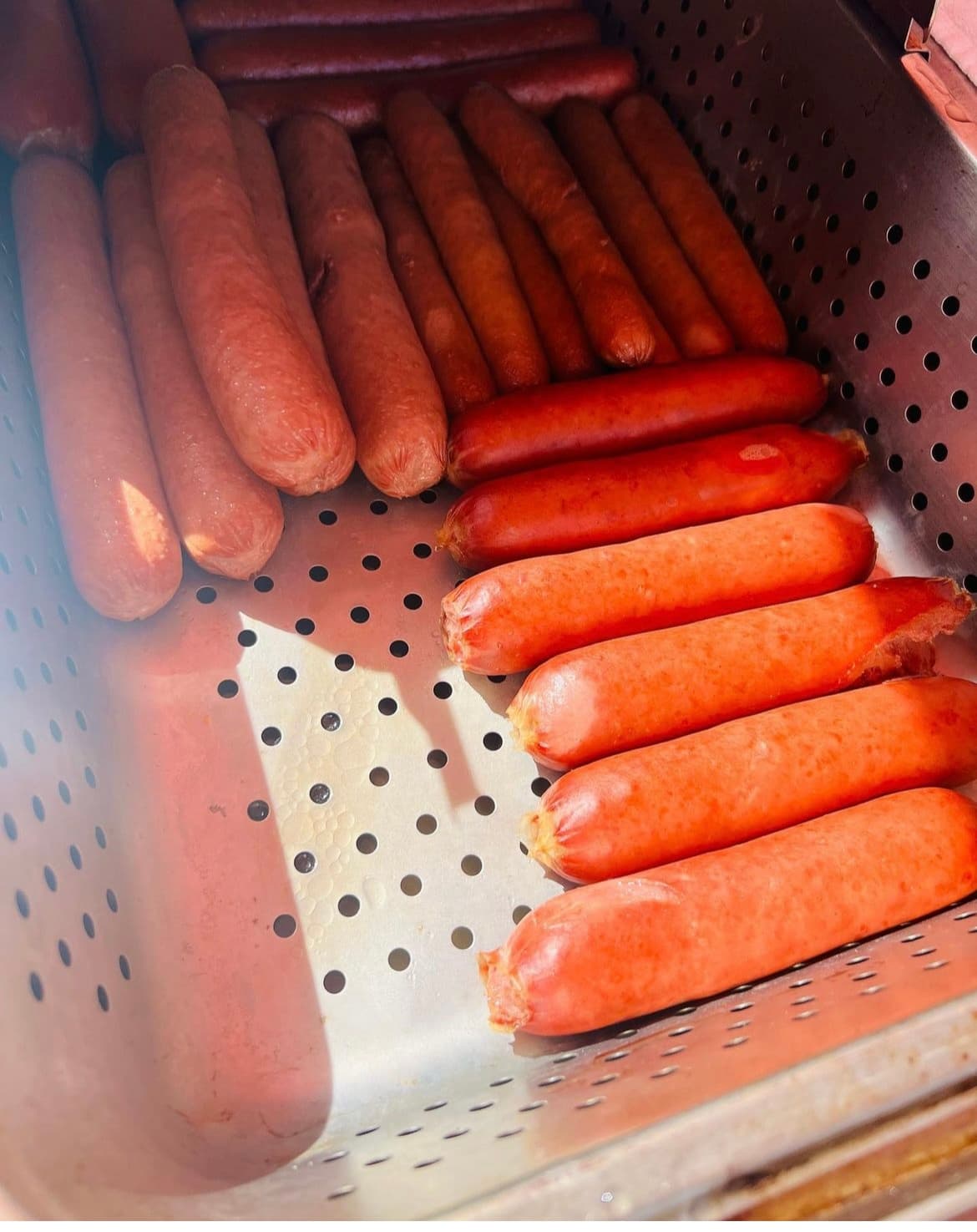 Doggz and sausages on the steamer